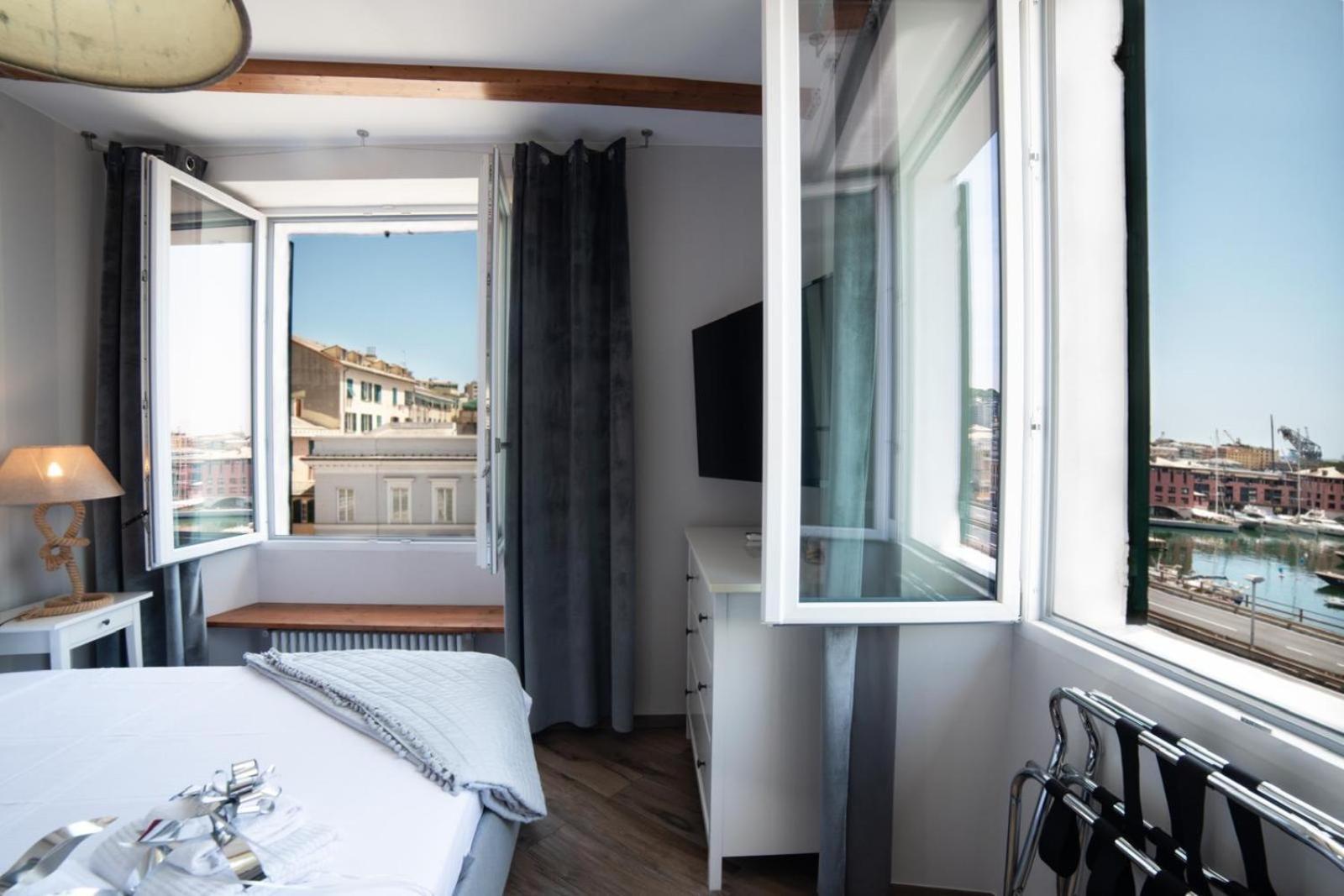 Port View Hotel Genoa Ngoại thất bức ảnh